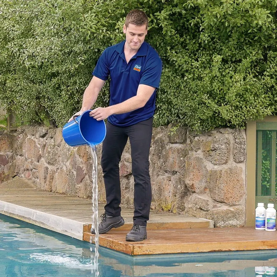 How to remove phosphates from pool water