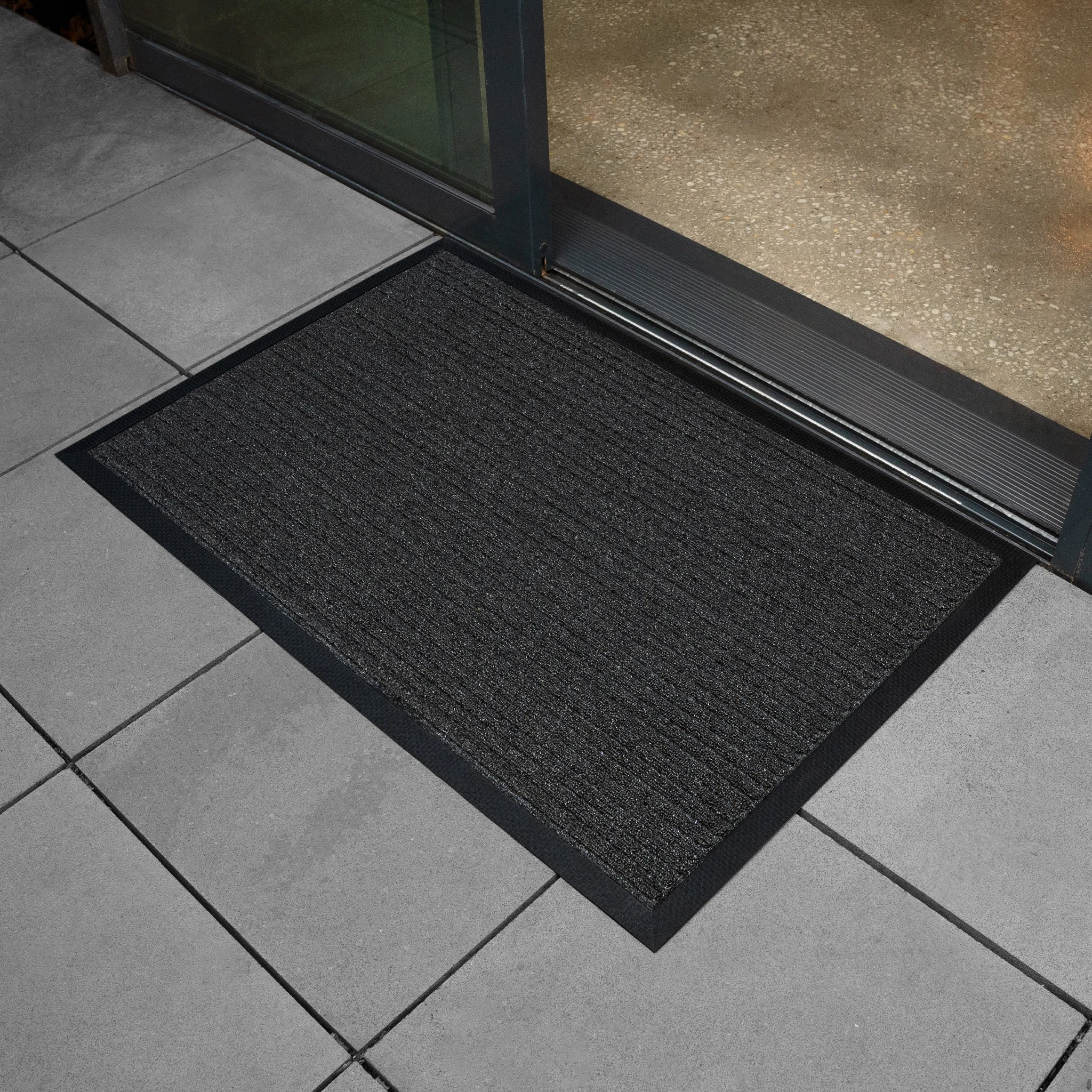 Clark Rubber Ribbed Rubber Backed Indoor/Outdoor Mat 40cm x 70cm