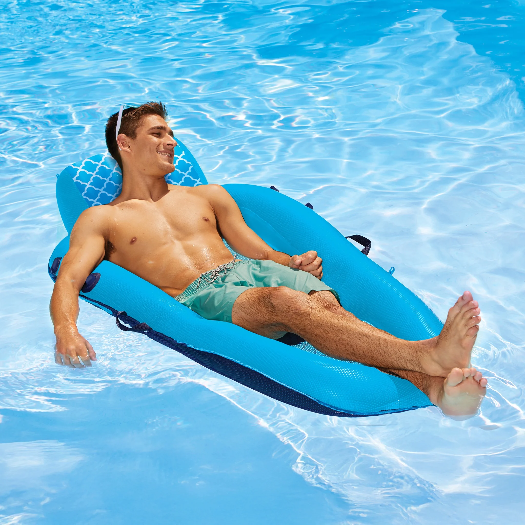 Aqua Leisure Luxury Lounge With Canopy