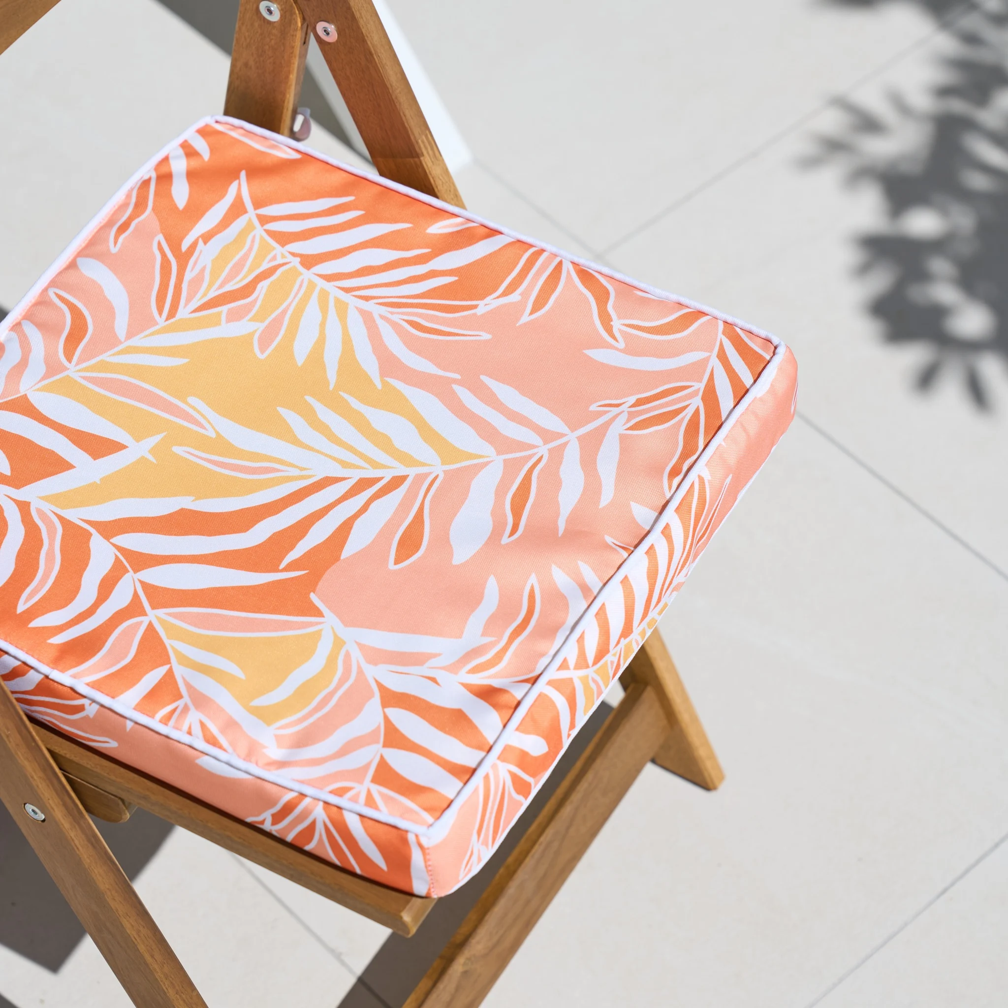 Aqualuxe by Warwick Square Seat Cushion Ocean Wave Cool Blue