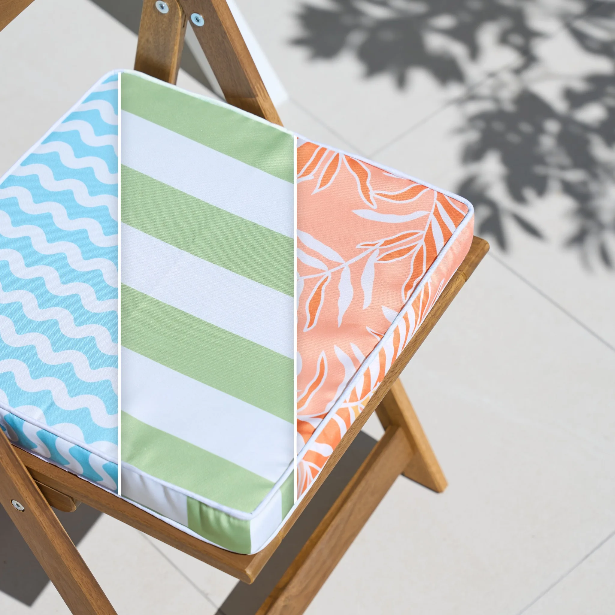 Aqualuxe by Warwick Square Seat Cushion Ocean Wave Cool Blue