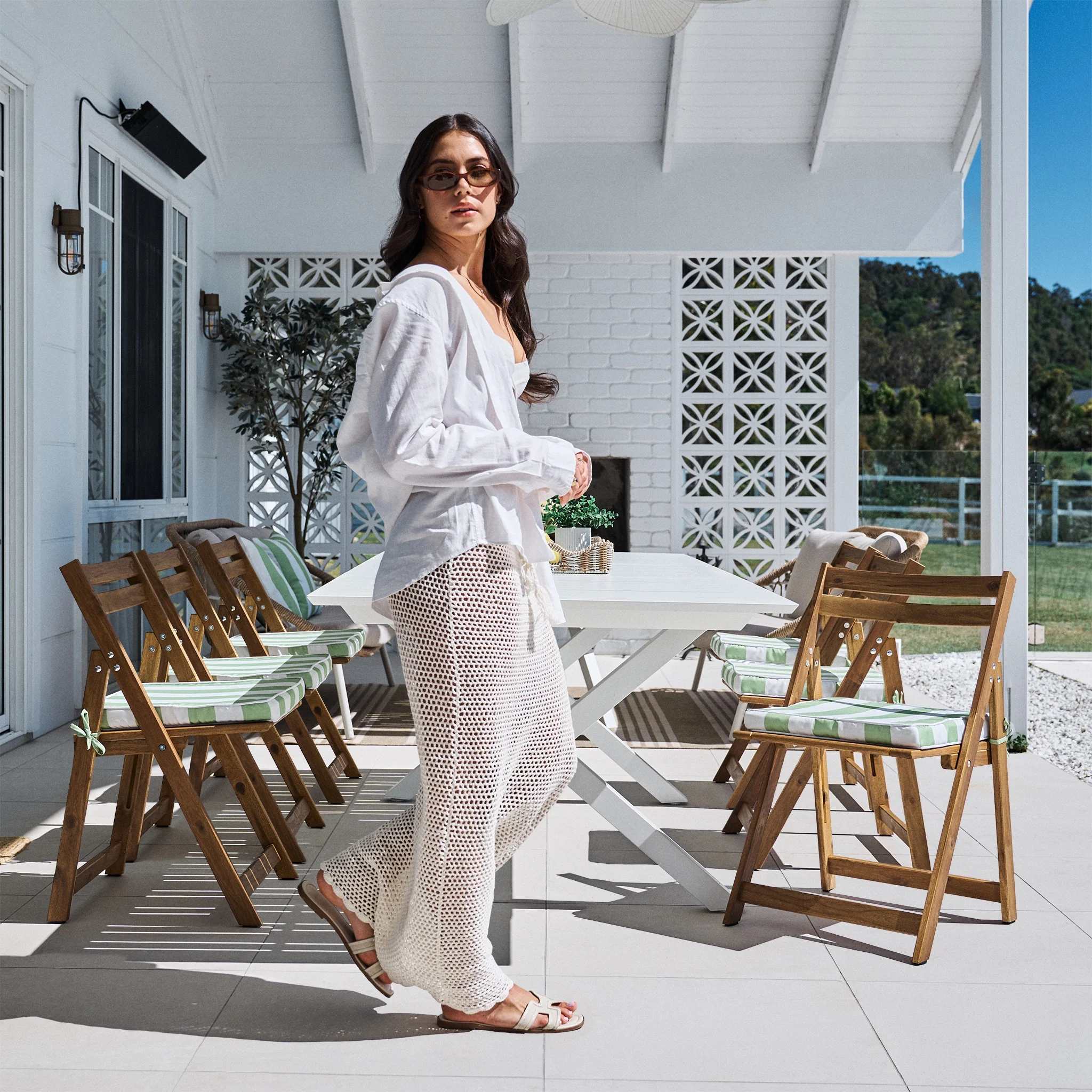 Aqualuxe by Warwick Square Seat Cushion Ocean Wave Cool Blue