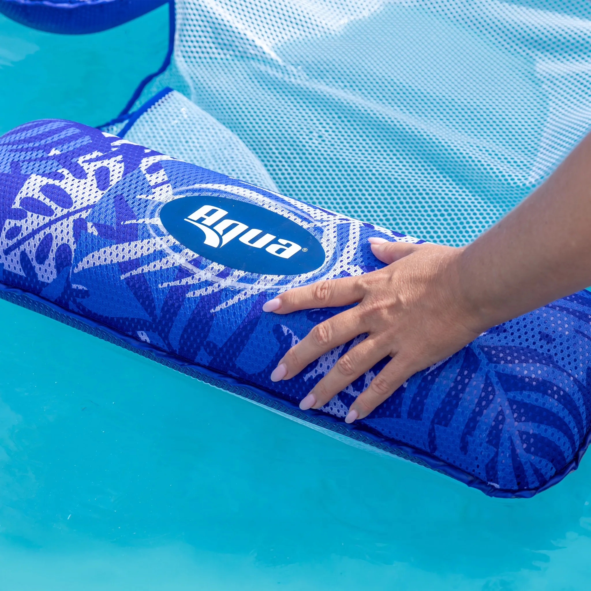 Aqua Leisure Deluxe 3-in-1 Lounge Chair Indigo Palm