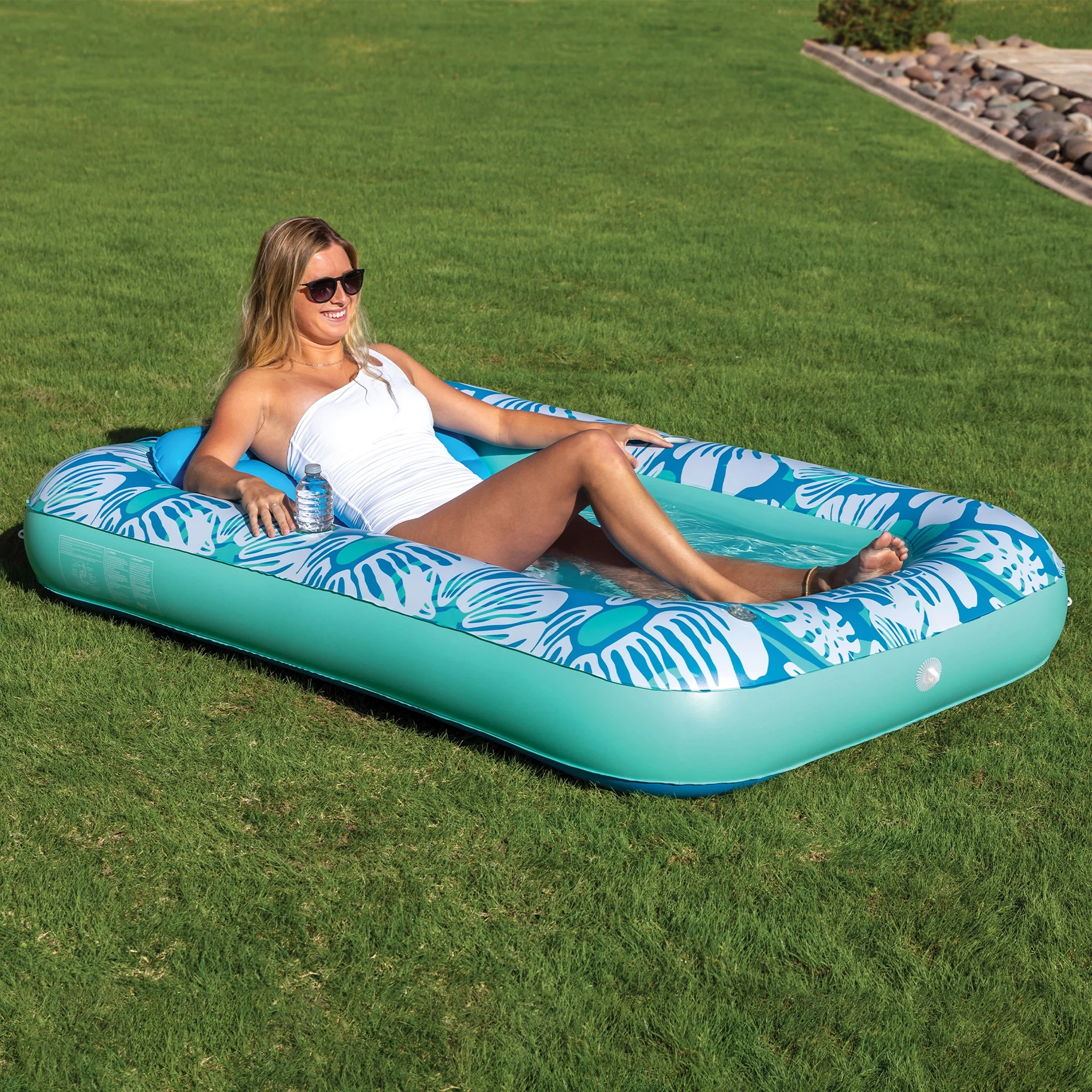 Aqua Leisure Tanning Pool Lounger