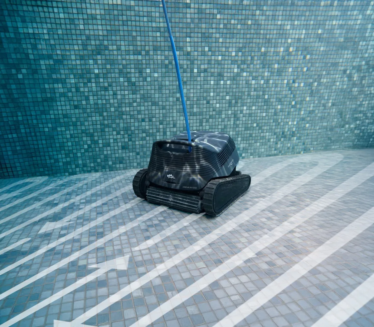 Dolphin Premium 1000 Robotic Pool Cleaner