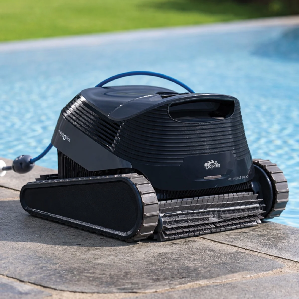 Dolphin Premium 1000 Robotic Pool Cleaner