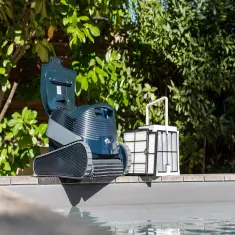 Dolphin Premium 3000 Robotic Pool Cleaner