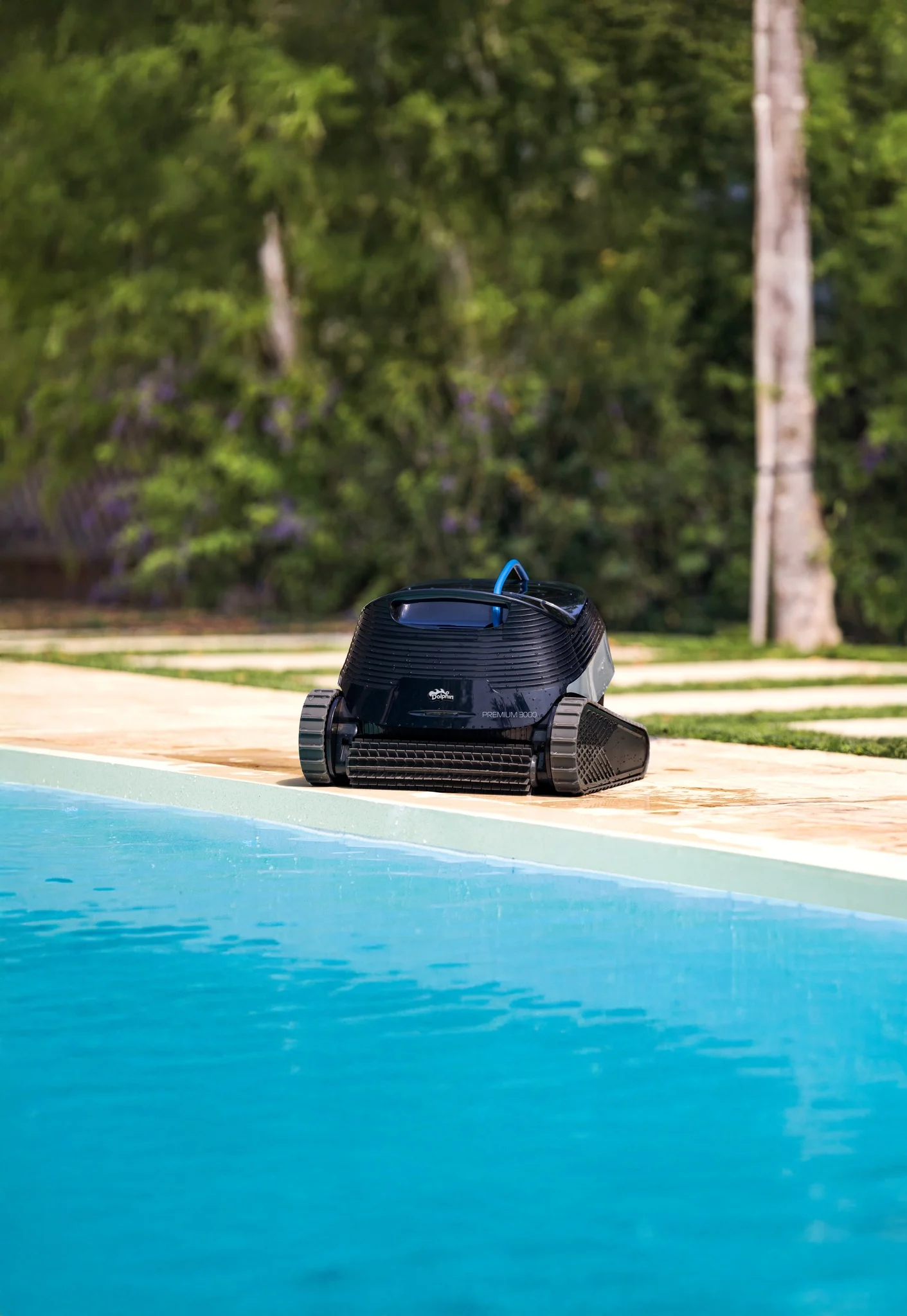 Dolphin Premium 3000 Robotic Pool Cleaner